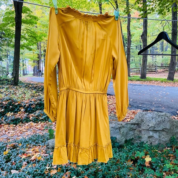 Forever 21 dress - Picture 3 of 4